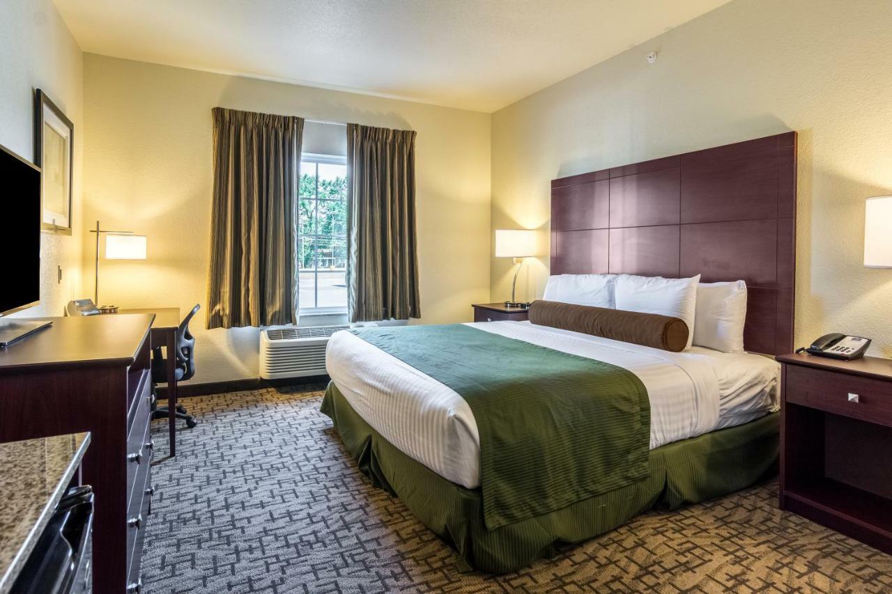 Cobblestone Hotel & Suites - Торрингтон Экстерьер фото